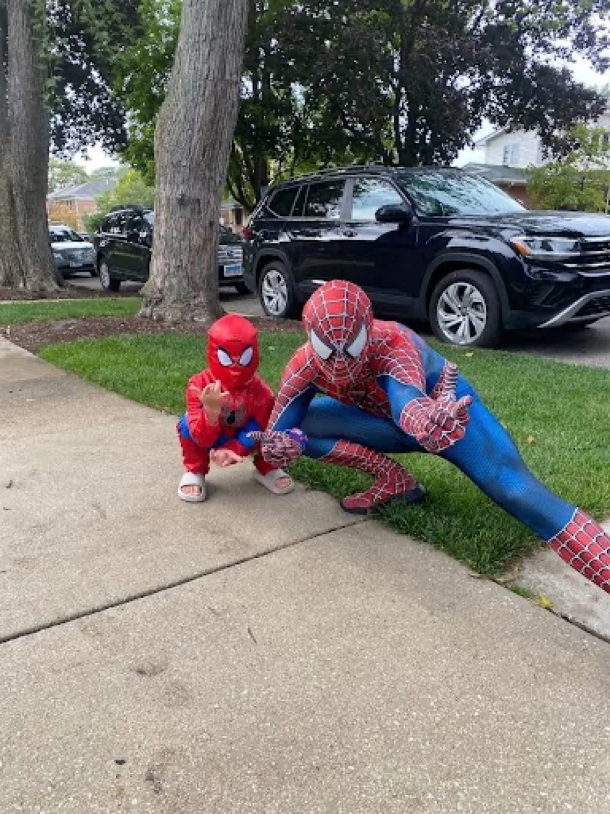 Spider Character party character in Dallas